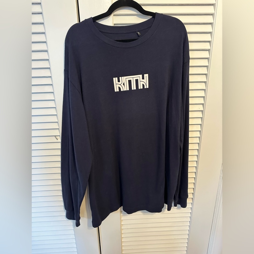 Kith Navy Crewneck/Thick T-shirt with White Tag